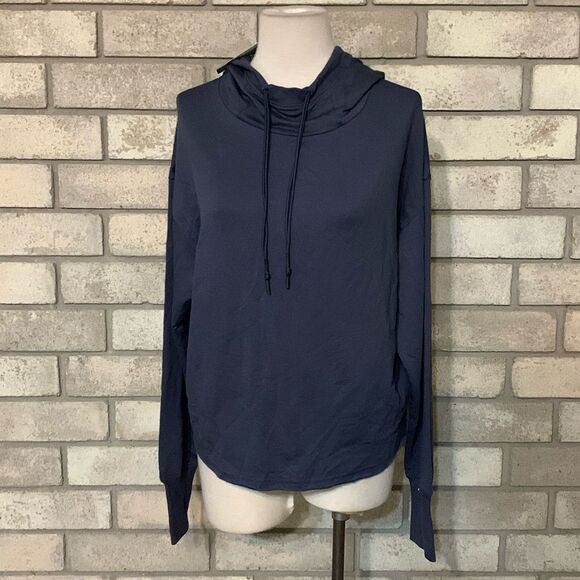 3for$20 NWT top size medium - Picture 1 of 4